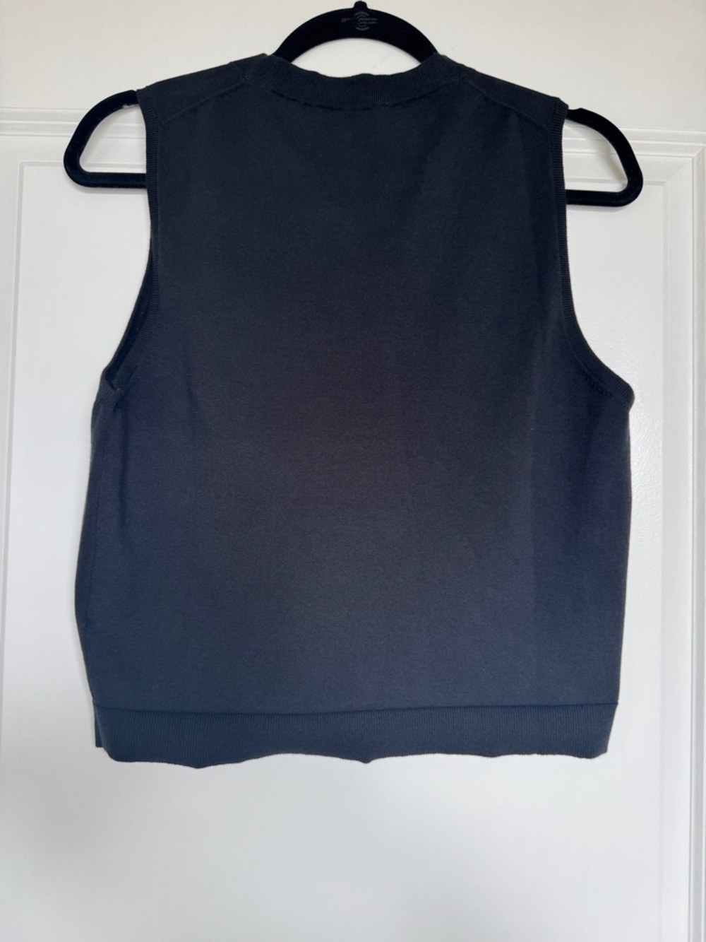 NWT! J. CREW Women’s Sweater Shell in Premium Ultra-Fine Cotton Blend Black Med - Picture 3 of 6